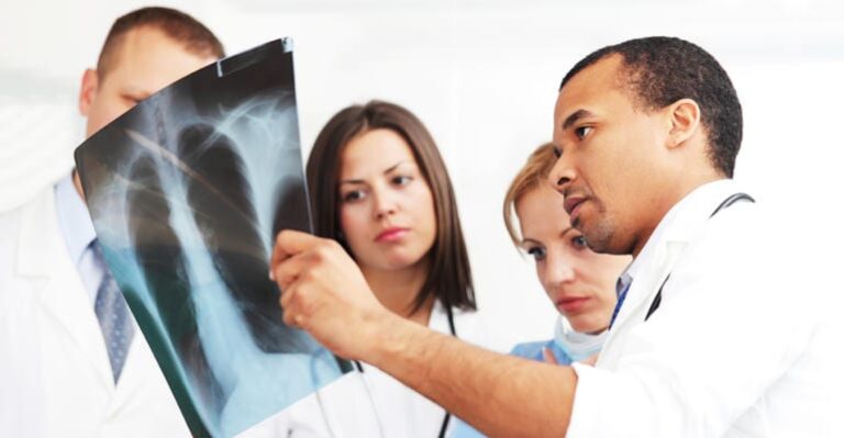 How Do Doctors Make a Diagnosis of Mesothelioma
