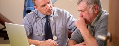 Symptoms of Mesothelioma: What Doctors Look for