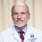 Headshot of mesothelioma doctor Lary A. Robinson