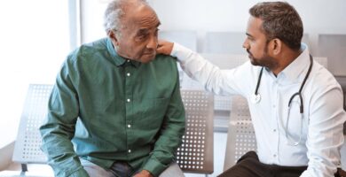 Doctor talks with patient