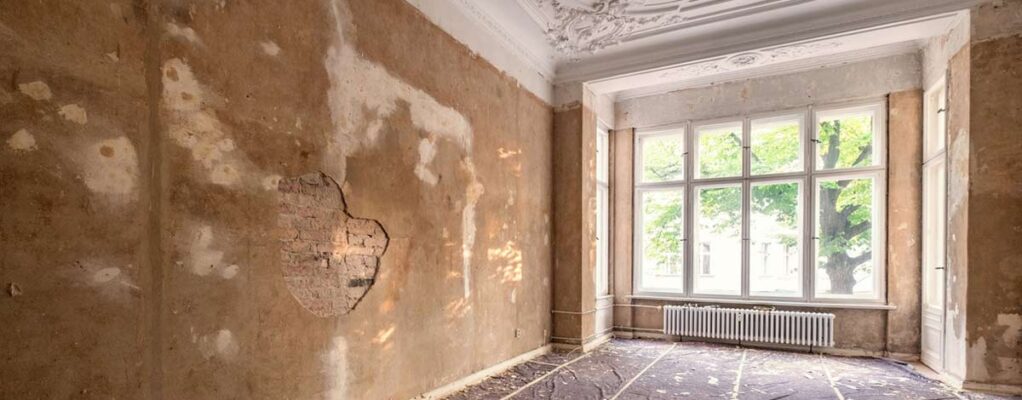 A room in an older building containing legacy asbestos