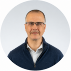 headshot of mesothelioma specialist Steven Ades